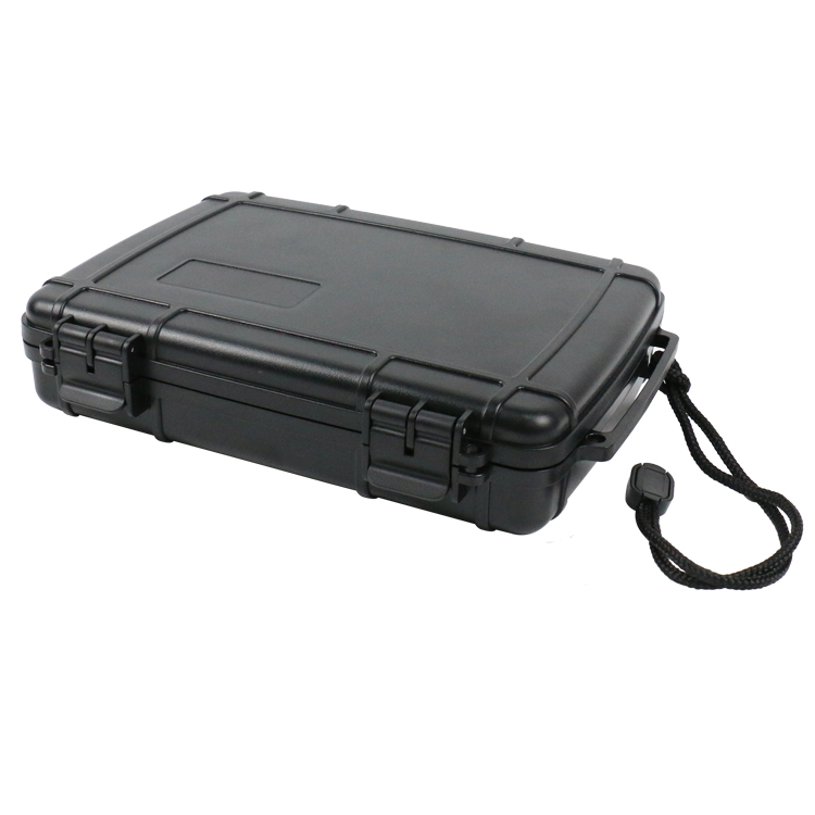 RC8001